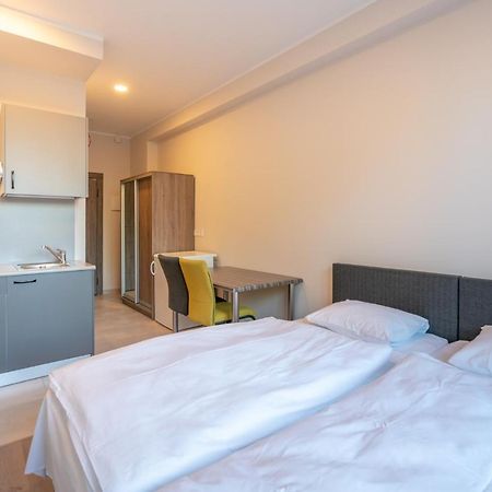 Centra Expresis Apartment Рига Екстериор снимка