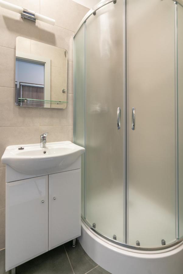 Centra Expresis Apartment Рига Екстериор снимка